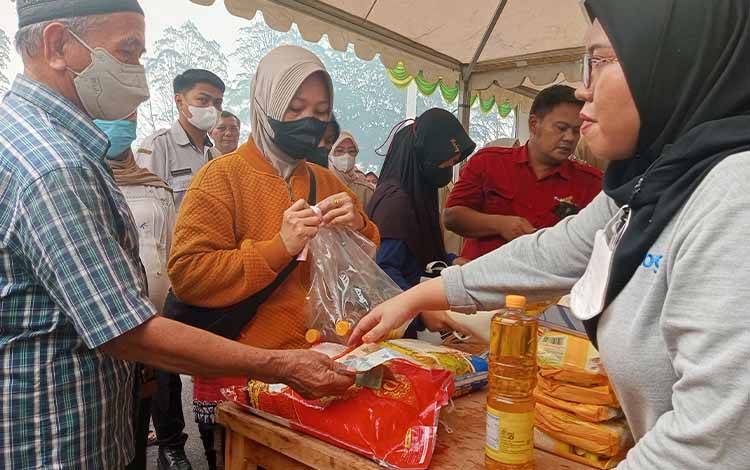 Gerakan Pangan Murah Tiap Rabu, Pemkab Kobar Sediakan Bahan Pokok Harga Terjangkau