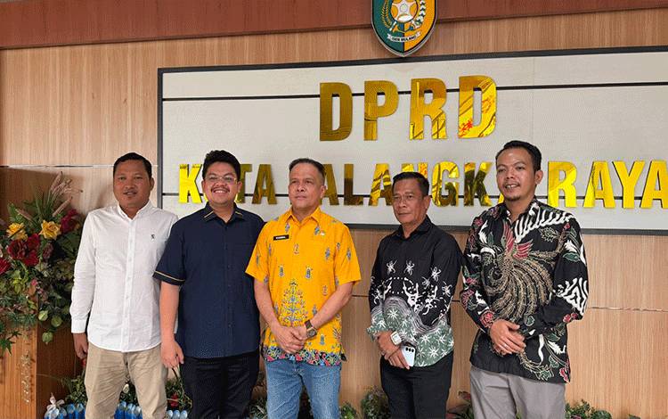 DPRD Palangka Raya Terima Kunjungan DPRD Kotawaringin Barat