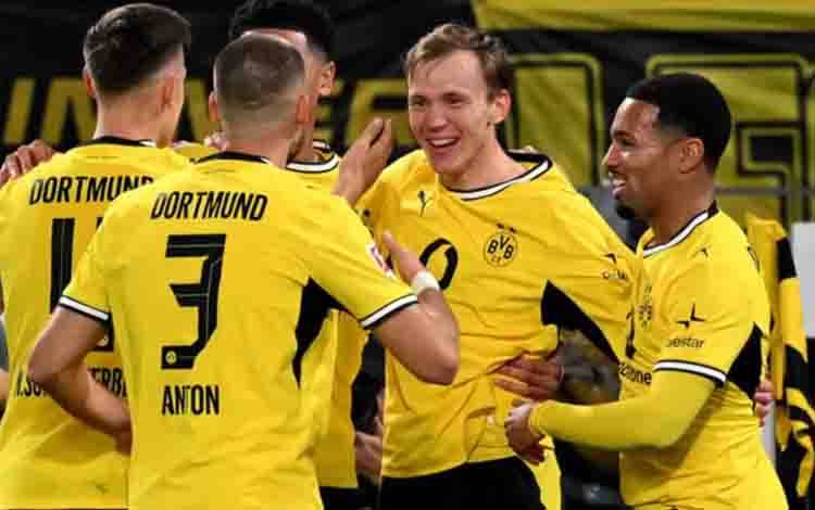 Dortmund Puncaki Klasemen setelah Kalahkan Frankfurt 1-0