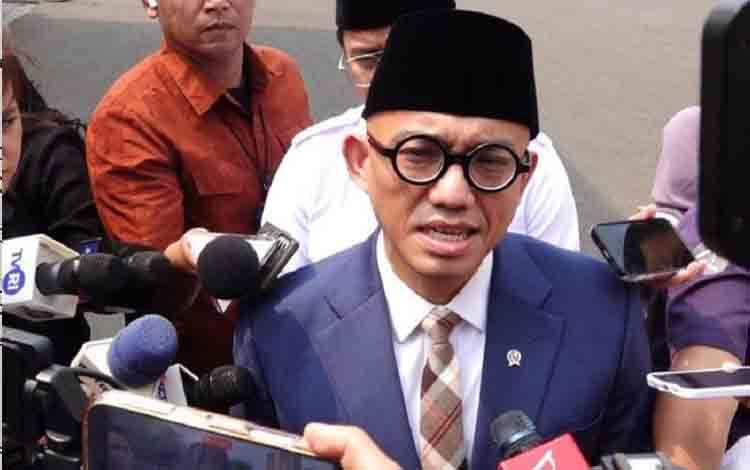 2 Anak Menhaj Mundur dari Posisi Tenaga Ahli Kemenhaj