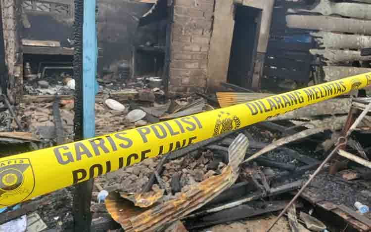 Kebakaran 2 Rumah di Jalan Iskandar Sampit Akibat Korsleting Listrik