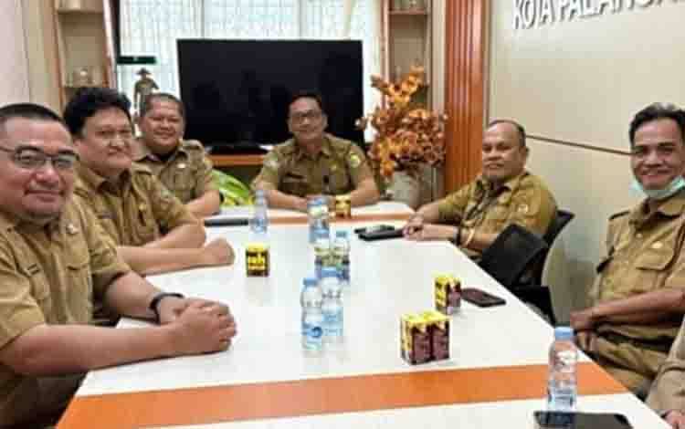 Distanketpang Palangka Raya Terima Kunjungan Bidang Peternakan dan Kesehatan Hewan Provinsi