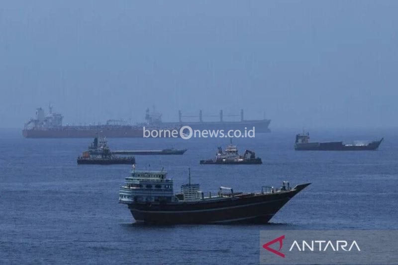 Anggota DPR Minta Pemerintah Kaji Rencana Impor 30 Juta Barel Minyak dari UEA