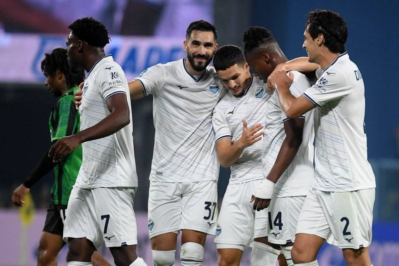 Lazio Kalahkan Sassuolo 6-2 dan Puncaki Klasemen Liga Italia