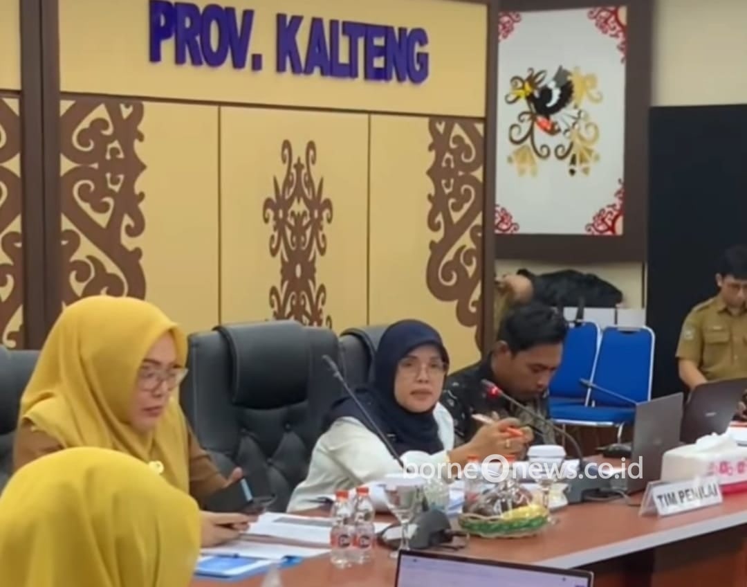 Dinas Kelautan dan Perikanan (Dislutkan) Provinsi Kalimantan Tengah memanfaatkan teknologi komunikasi digital guna menjaga kemudahan pelayanan informasi