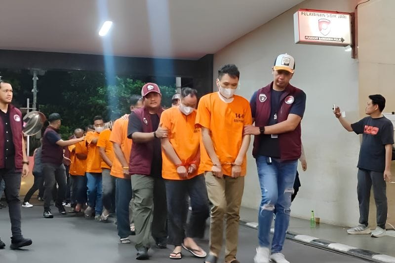 Polri Tetapkan 10 Tersangka Laboratorium Sabu di Pidie, Dua Terduga Pengendali Diburu