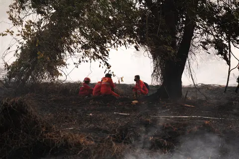 Petugas Sedang Beristirahat