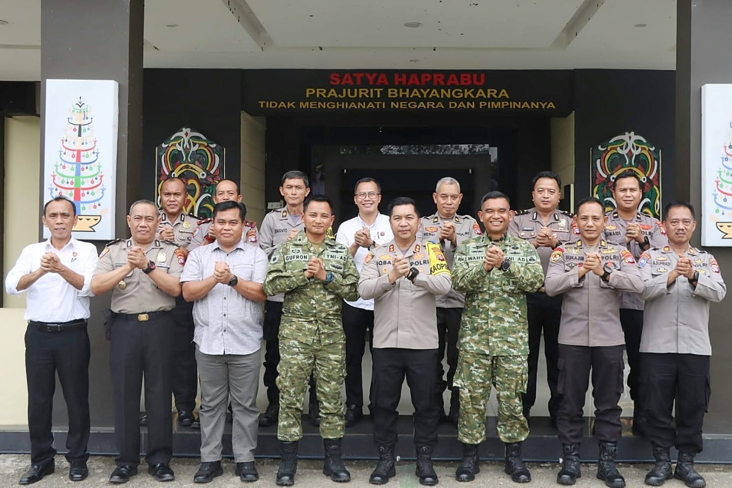 Kapolres Barito Timur dan Danyon TP 924 Perkuat Sinergi TNI-Polri