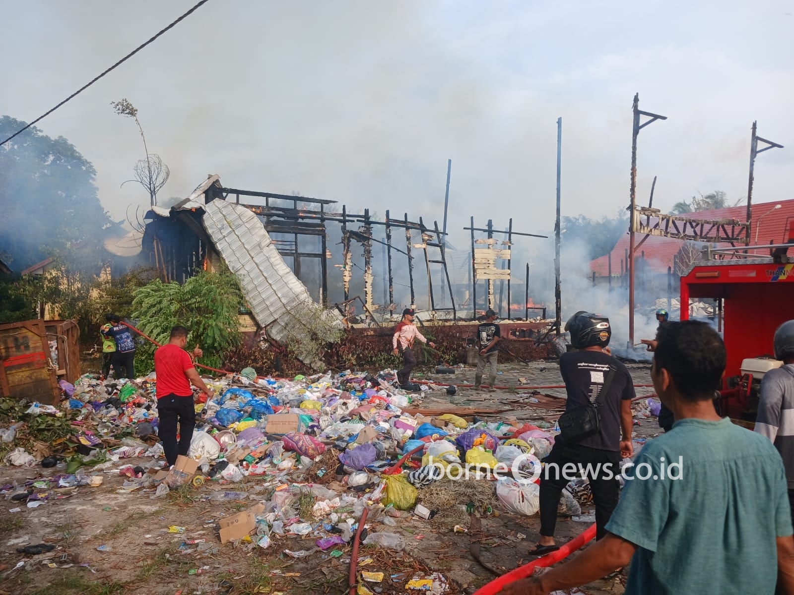 Kantor Eks Pembantu Bupati Katingan Hangus Terbakar