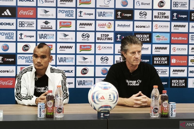 Pieter Huistra Sesalkan Kartu Merah, PSS Sleman Takluk 1-2 dari Borneo FC
