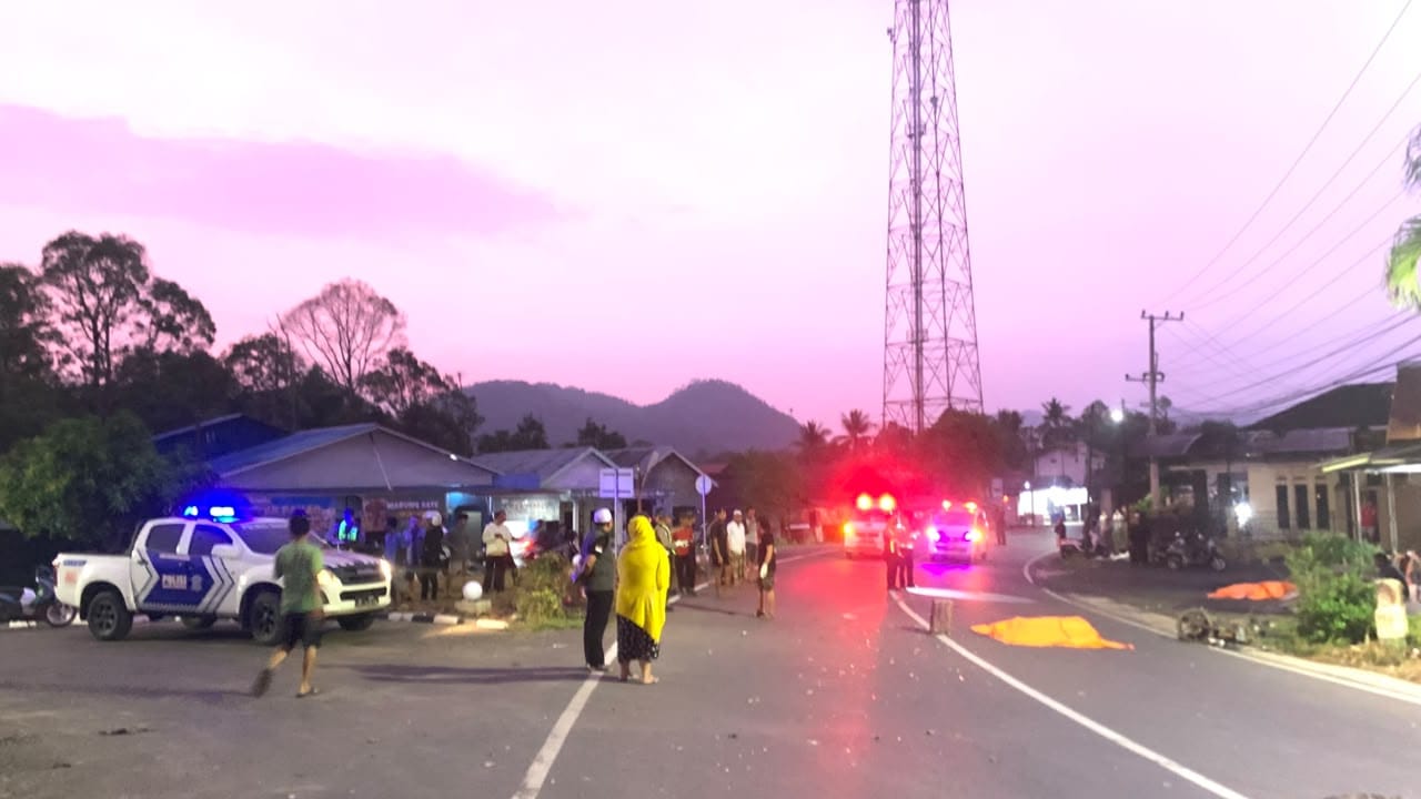 Dua Pria Tewas dalam Kecelakaan di Jalan PM Noor Karang Intan